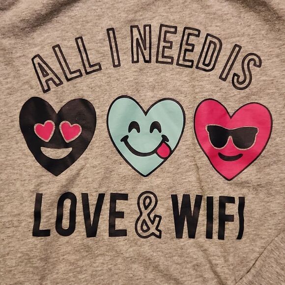 5/$15 Carter's Kid size 10/12 gray long sleeve tshirt "All I Need is Love & WiFi - Picture 3 of 6